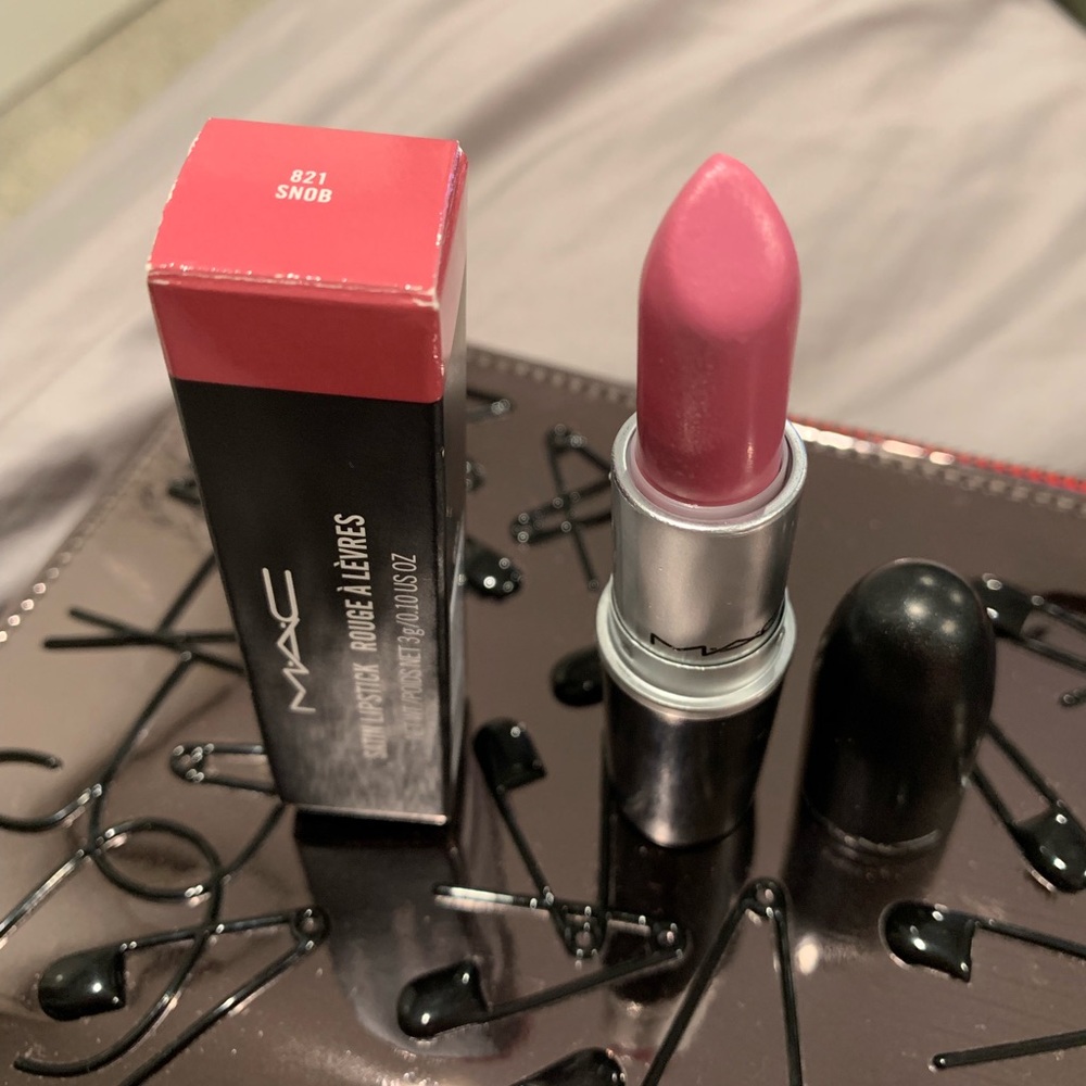 💗Mac Full Size “SNOB”💕